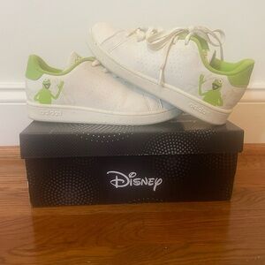 Stan Smith Adidas Disney Edition featuring Kermit
